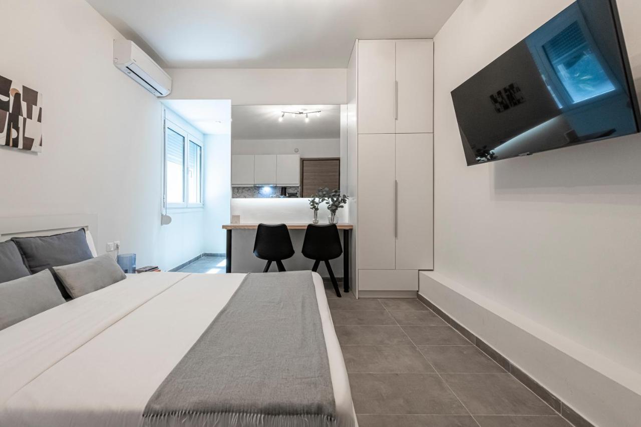 Phaedrus Living: City Center Executive Flat Stadiou Atenas Exterior foto